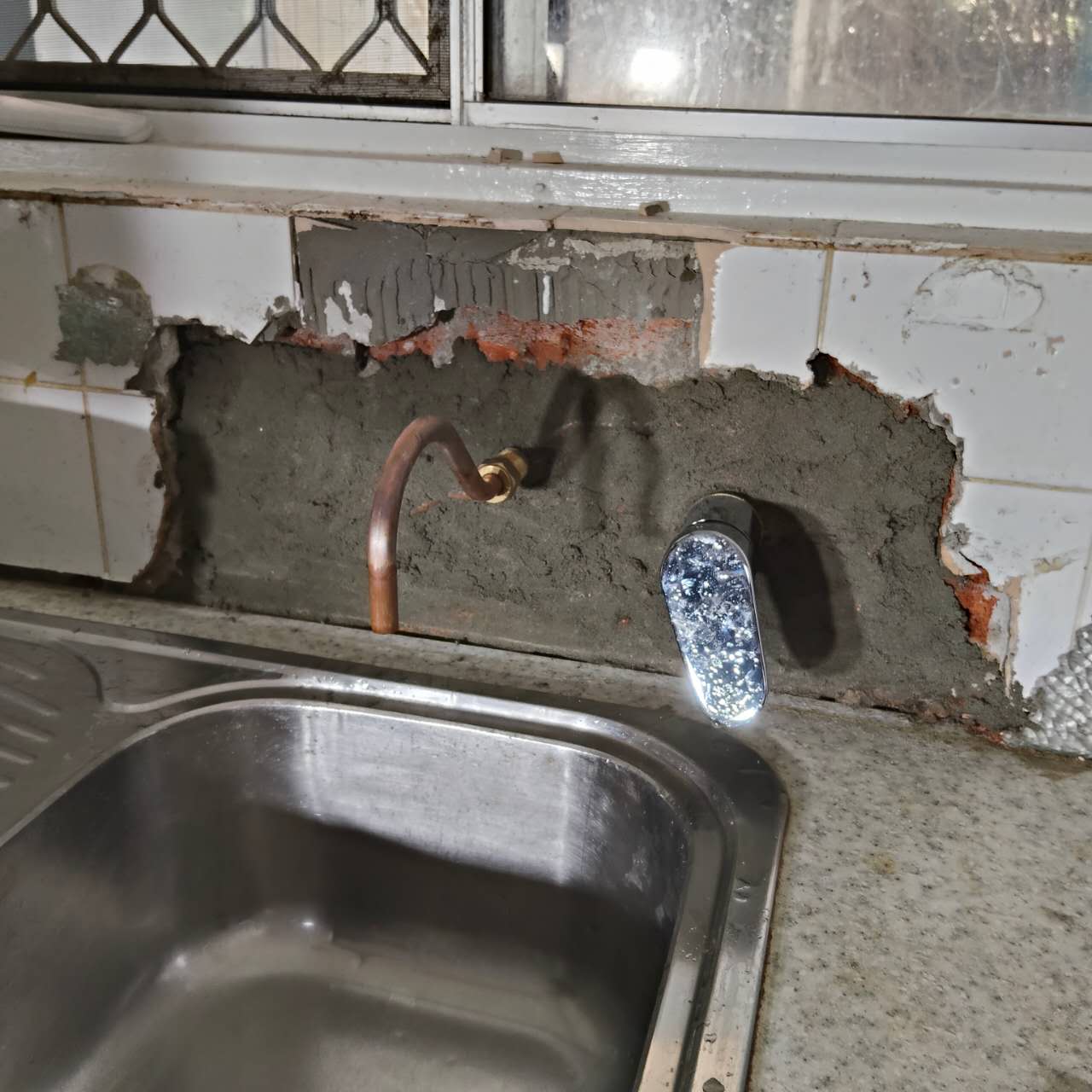 Kitchen Mixer & Cavity Leak Repair photo 3