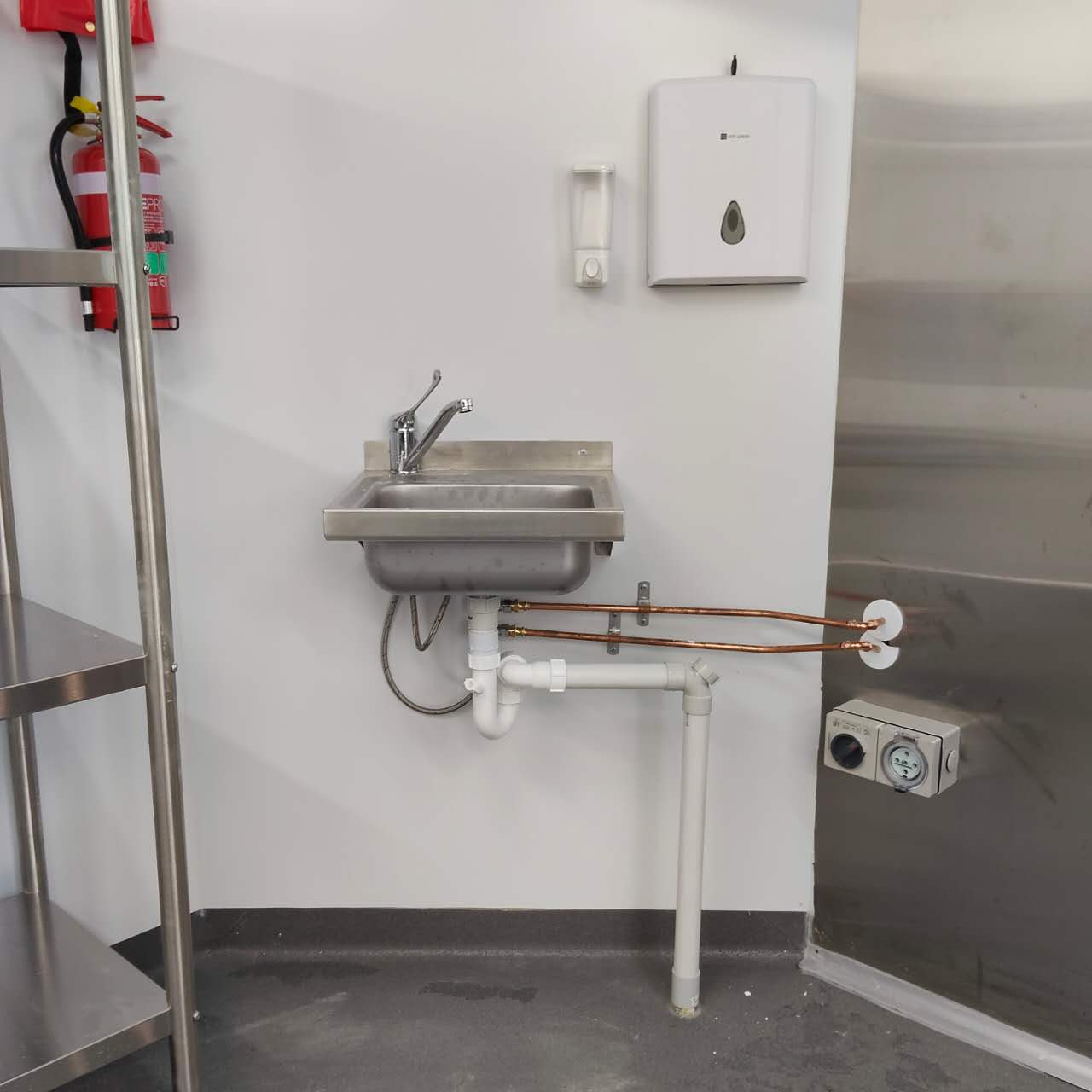 Maddington Commercial Kitchen Fit-Out photo 25